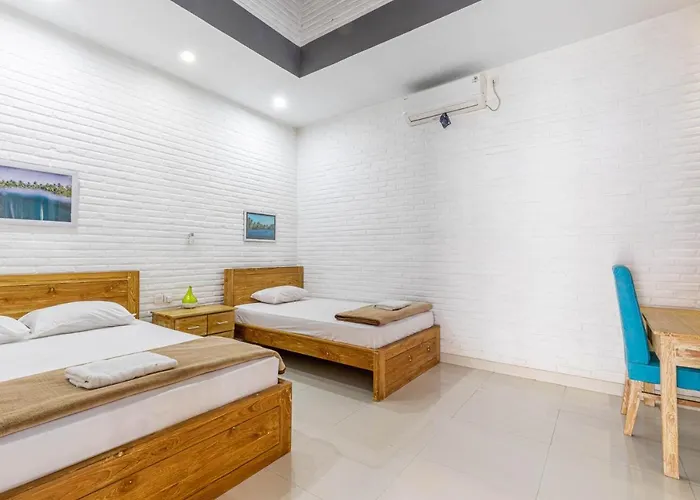 Surf Retreat Sari Bali * Pulukan
