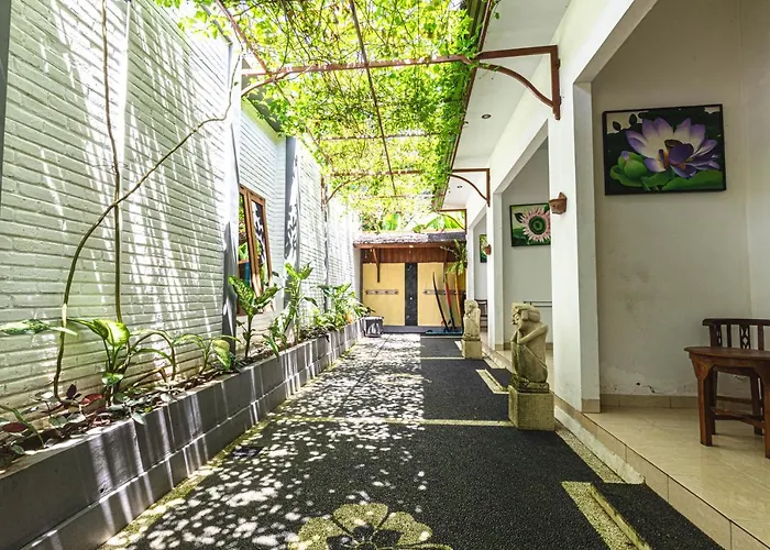 Surf Retreat Sari Bali Villa
