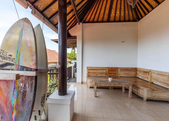 Surf Retreat Sari Bali Villa *