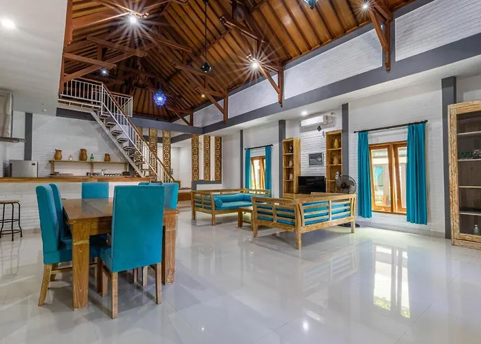 Surf Retreat Sari Bali