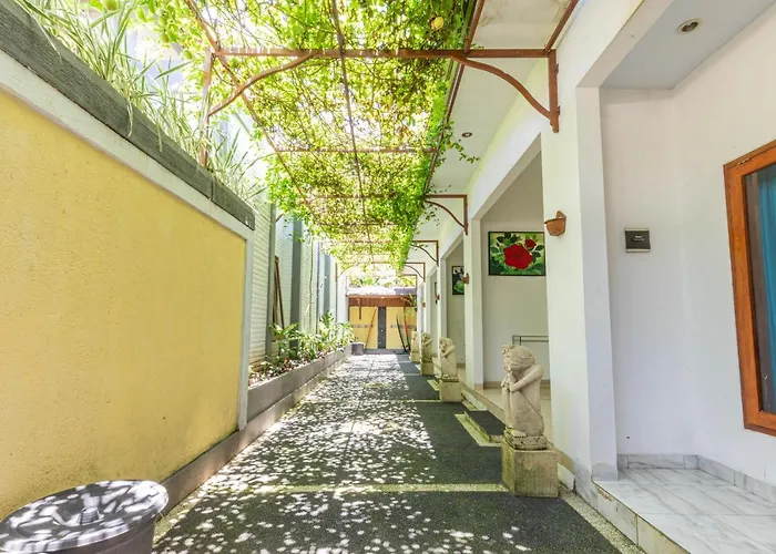 Surf Retreat Sari Bali Villa Pulukan